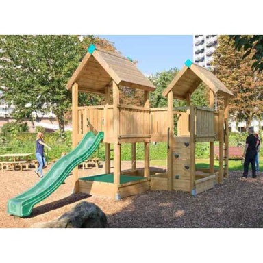 Hy-land_P6_climbing_frame_front_view